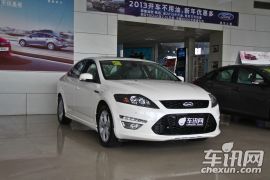 长安福特-蒙迪欧-致胜-2.0升 GTDi240 旗舰运动版