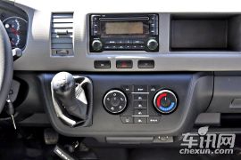 华晨金杯-金杯大海狮-2.4L大海狮W 汽油旗舰型