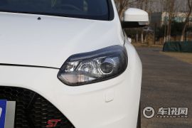 福特-Focus ST(进口)-2.0T ST 标准版