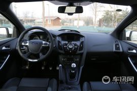 福特-Focus ST(进口)-2.0T ST 标准版