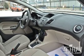 长安福特-嘉年华-三厢 1.5L 自动时尚型