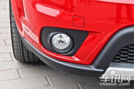 道奇-酷威-2.4L 两驱尊尚版