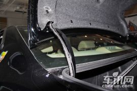 迈腾/凯美瑞细节对比