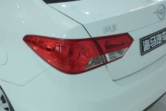 海马汽车-海马M3