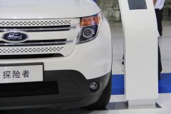 福特-探险者