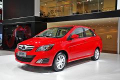 北京汽车-北京汽车E150