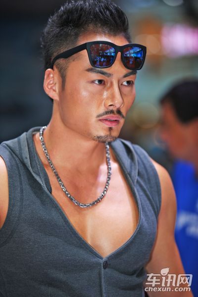 北京汽车8号车模