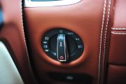 奥迪-奥迪Q7-35 TFSI 专享型