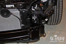 东风悦达起亚K5拆解