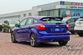 福特-Focus ST(进口)-2.0T ST 标准版