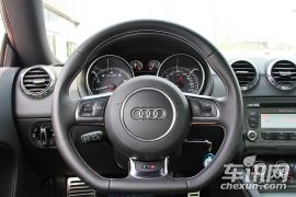 奥迪-2013款奥迪TTS双门Coupe 2.0TFSI S tronic quattro