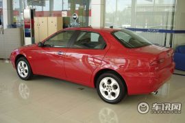 阿尔法罗密欧-ALFA 156