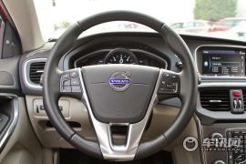 沃尔沃-沃尔沃V40-2.0T 智逸版