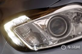 沃克斯豪尔-INSIGNIA--基本型