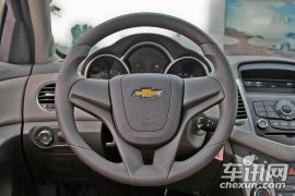 通用雪佛兰-科鲁兹-1.6L SE MT