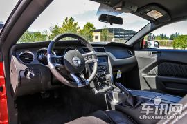 福特-野马-3.7L 自动标准型