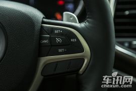 Jeep-大切诺基-3.6L 豪华导航版