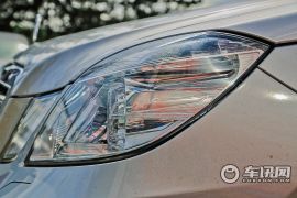 北京奔驰-奔驰E级-E260L 豪华型