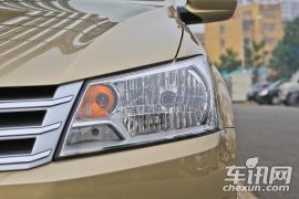 上海大众-桑塔纳-1.6L 自动豪华版