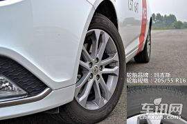 动力性能在提升 赛道试驾名爵MG5 1.5T+6AT
