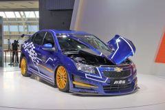 通用雪佛兰-科鲁兹改装版