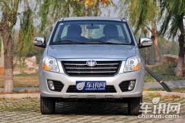 一汽通用-坤程-2.4T精英型