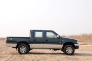 庆铃汽车-五十铃皮卡-2.6L四驱 基本型皮卡