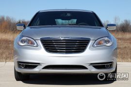 克莱斯勒-克莱斯勒200