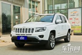 Jeep-指南者-2.0L 两驱豪华版