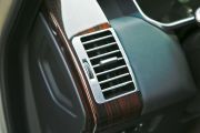 路虎-揽胜-3.0 V6 SC Vogue SE 