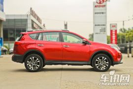 一汽丰田-RAV4-2.5L 自动四驱豪华版