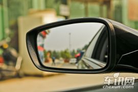 北京现代-索纳塔八-2.0L 自动至尊版