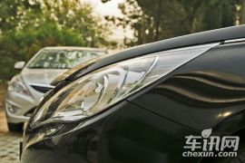 北京现代-索纳塔八-2.0L 自动至尊版