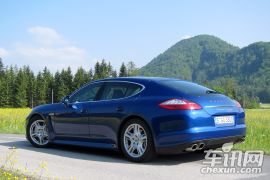 保时捷-Panamera S Hybrid