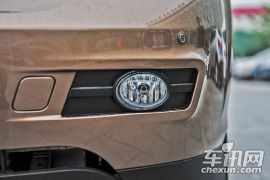 比亚迪-比亚迪S6-白金版 2.0L 手动精英型