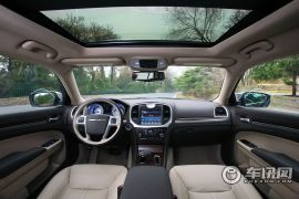 克莱斯勒-克莱斯勒300C（进口）-3.0L 卓越版
