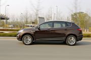 东风裕隆-大7 SUV-2.2T 四驱旗舰型