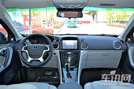 东风裕隆-大7 SUV-2.2T 四驱旗舰型