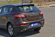 东风裕隆-大7 SUV-2.2T 四驱旗舰型