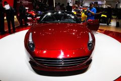 法拉利-法拉利California T