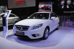 北京汽车-绅宝D50