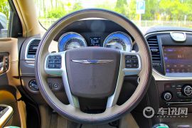 克莱斯勒-克莱斯勒300C（进口）-3.0L 卓越版