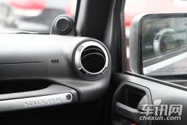 Jeep-牧马人-2.8TD 四门版 Sahara