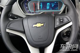 通用雪佛兰-爱唯欧-两厢 1.6SX AT 风尚版