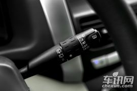 郑州日产-帅客-改款 1.6L 手动豪华型7座 国V 