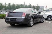 克莱斯勒-克莱斯勒300C（进口）-3.0L 卓越版