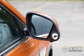 东风裕隆-优6 SUV-2.0T 旗舰型