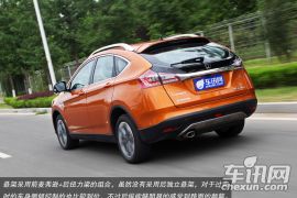 运动与舒适兼顾 车讯网试驾纳智捷优6 SUV