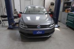 速腾1.6L 自动时尚型-外观拆解