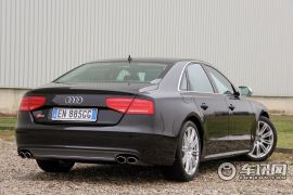 奥迪-奥迪S8 2013